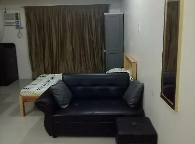 Vimelzu Mhavic Family Apartment Manila